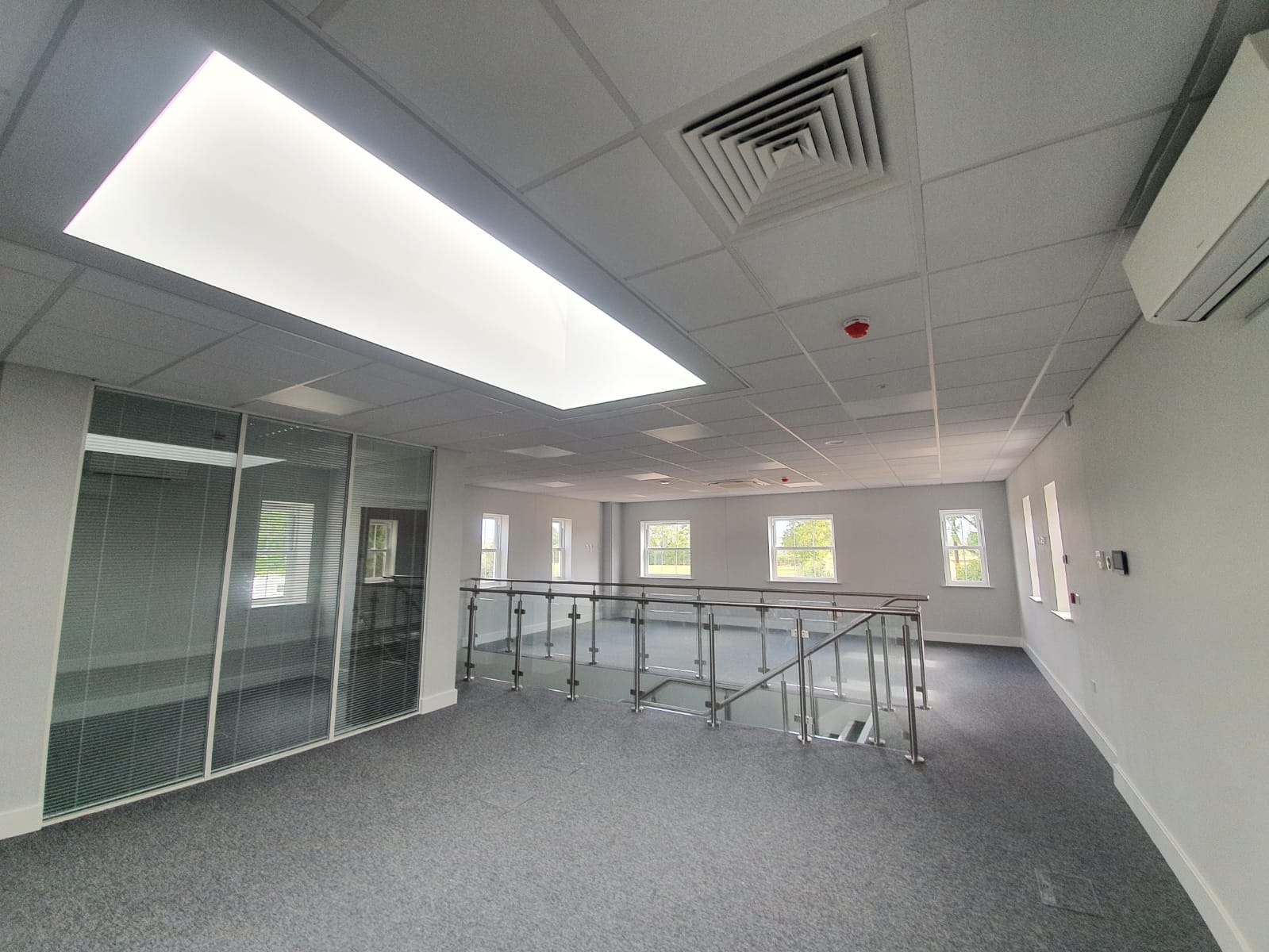 Clowes Offices — image 2