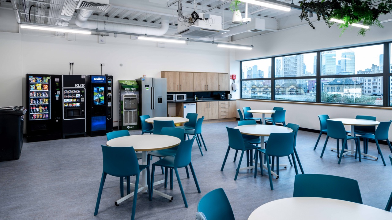 DPD at Bromley — image 12