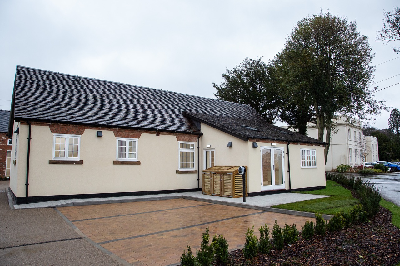 Ednaston Barns — image 2