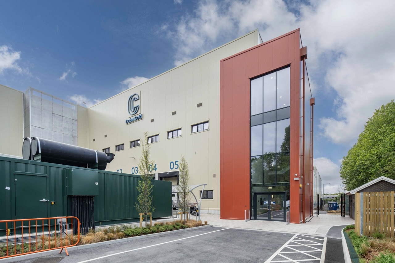 Exeter Way Theale — image 34