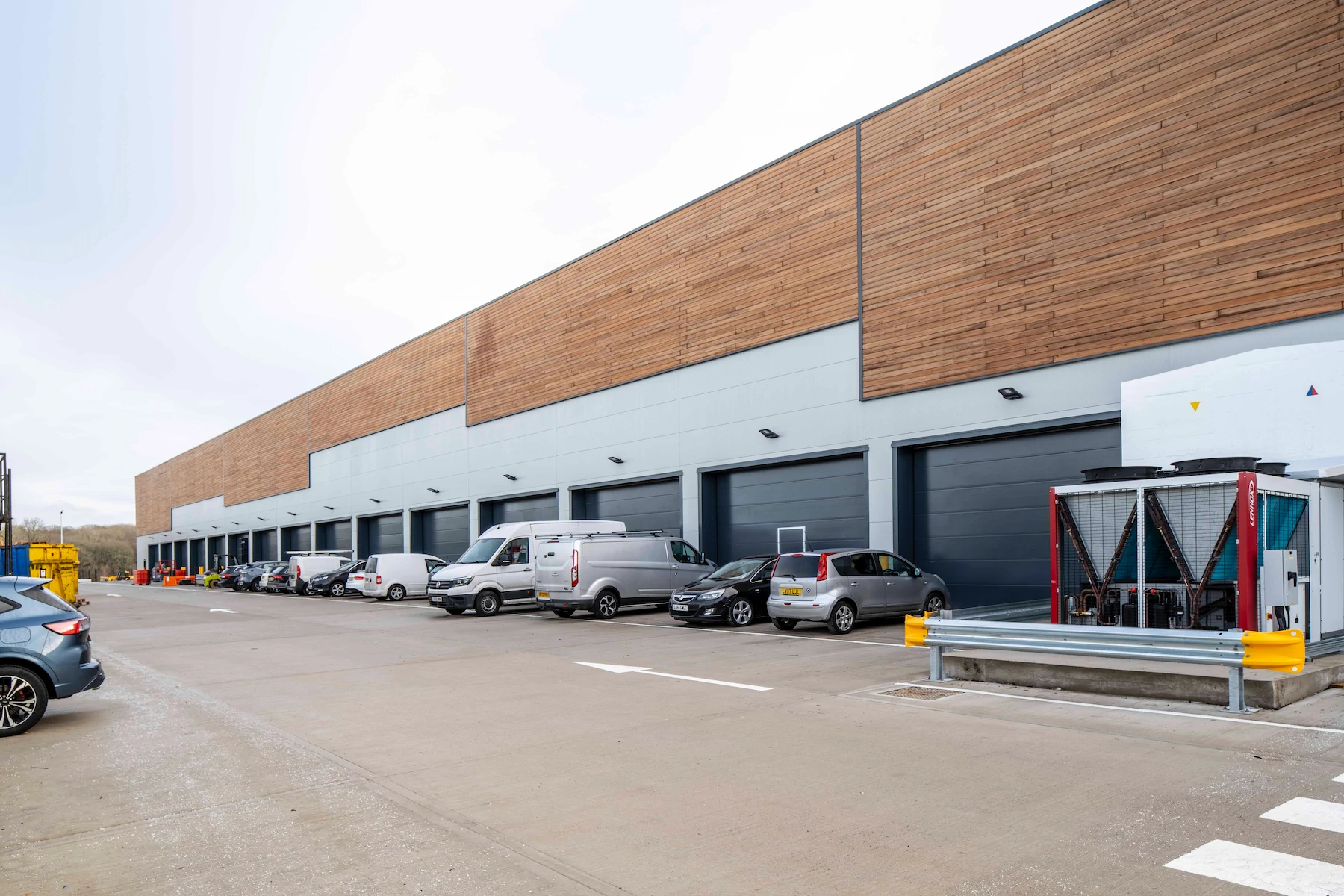 HydeHurst Lane Crawley — image 11