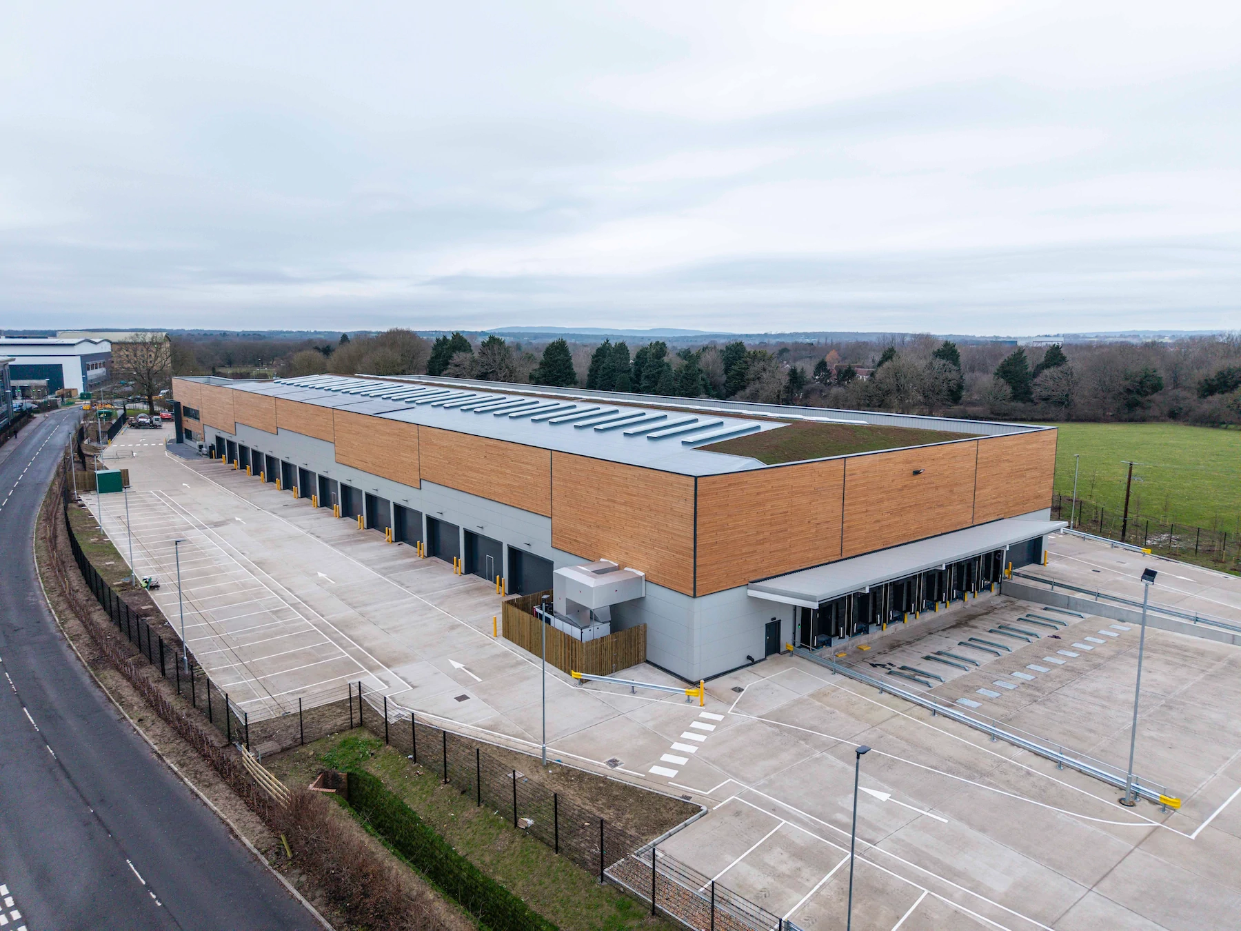 HydeHurst Lane Crawley — image 27