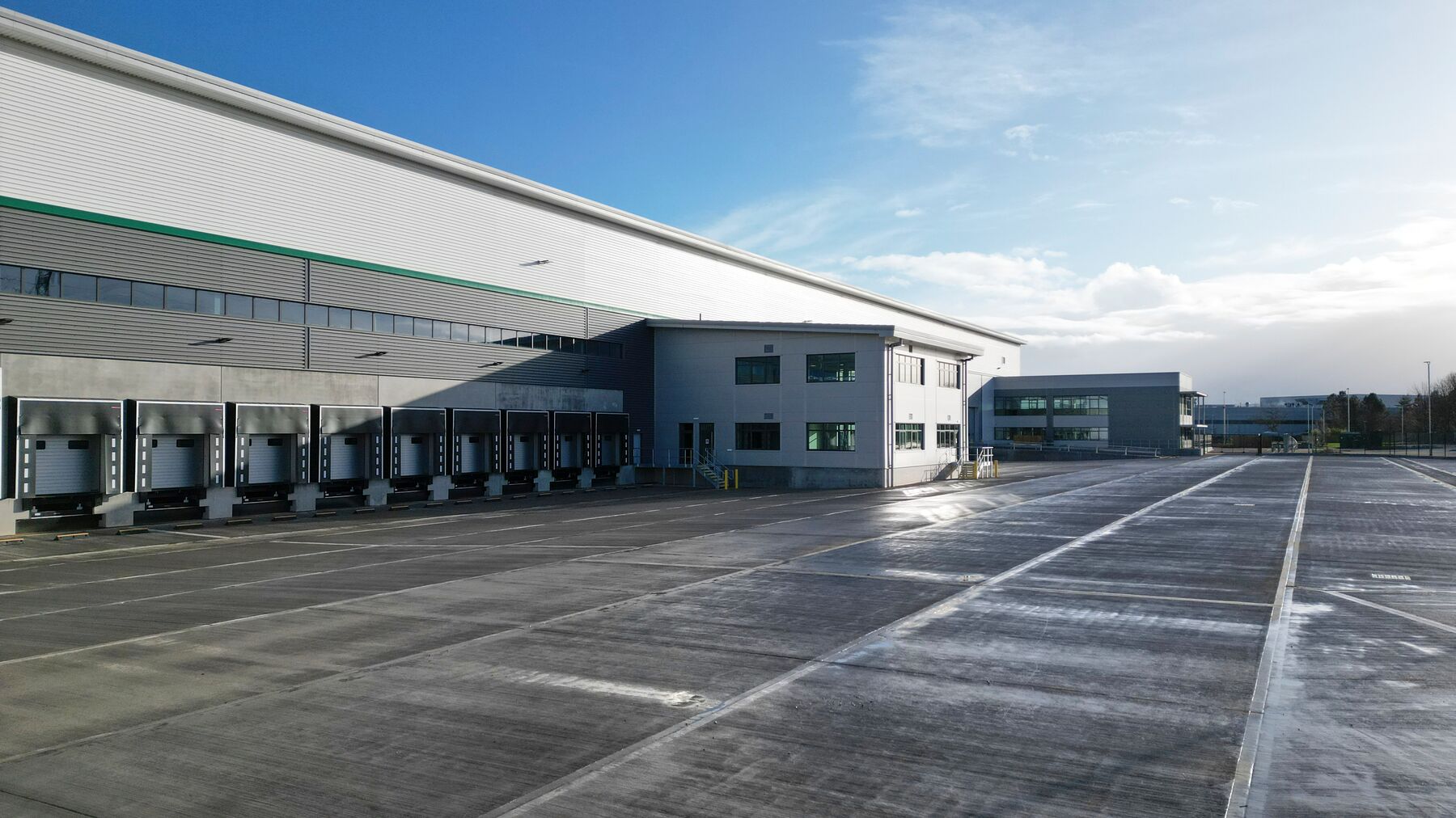 DC2 Hams Hall — image 2