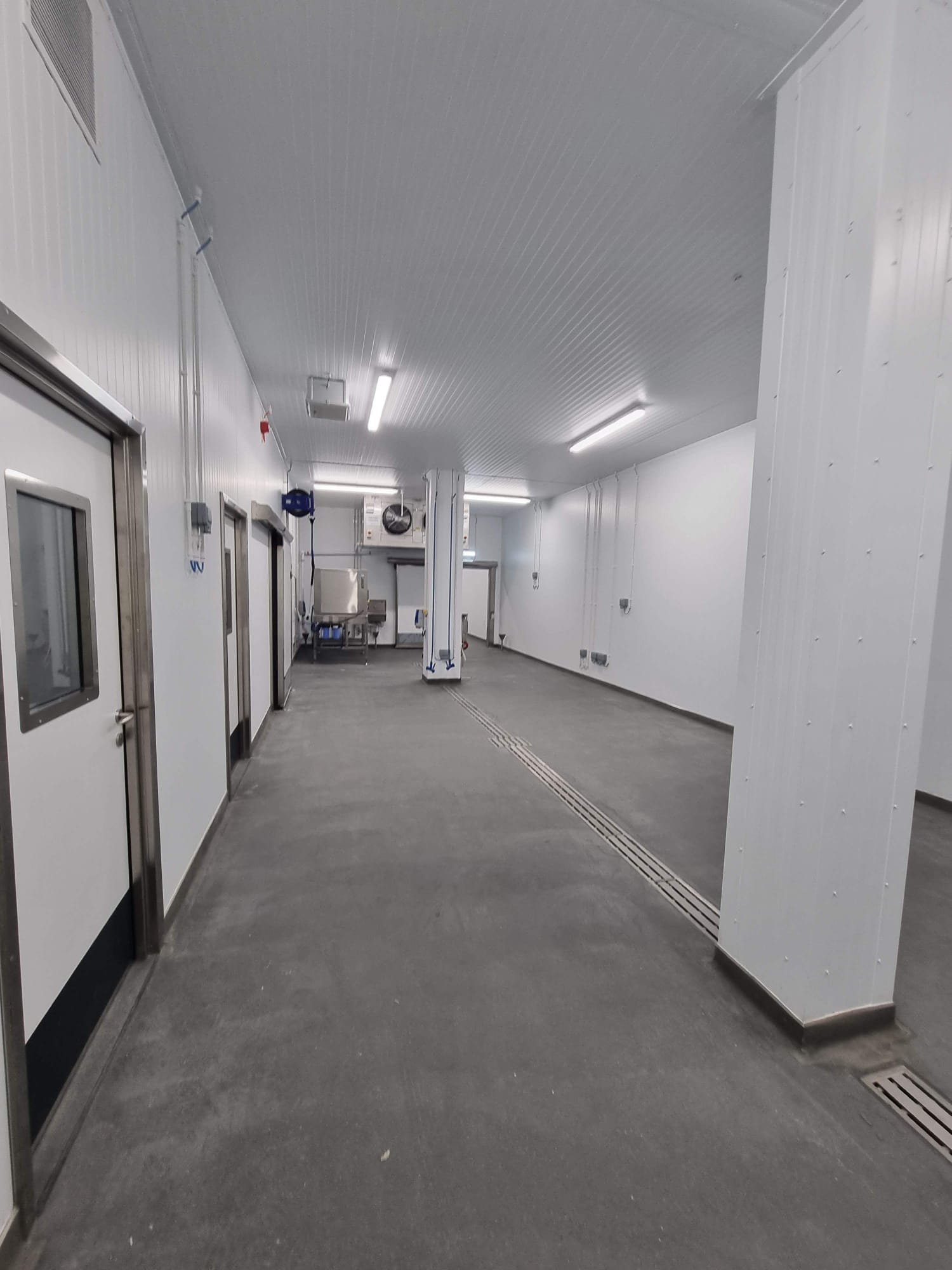 Bicester Fitout and Refrigeration — image 4